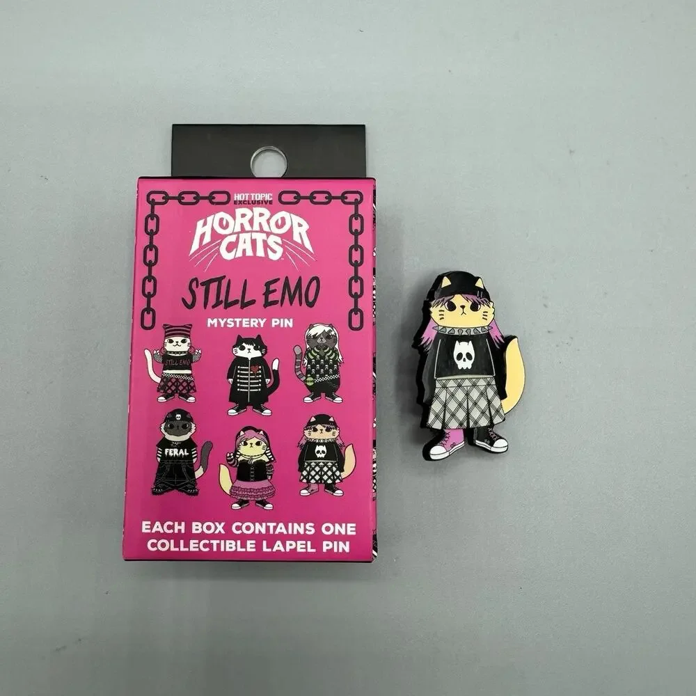 Horror Cats Still Emo Blind Pin New Open Box CATSKULL SHIRT